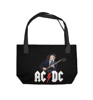  AC/DC & гитарист Ангус  Янг